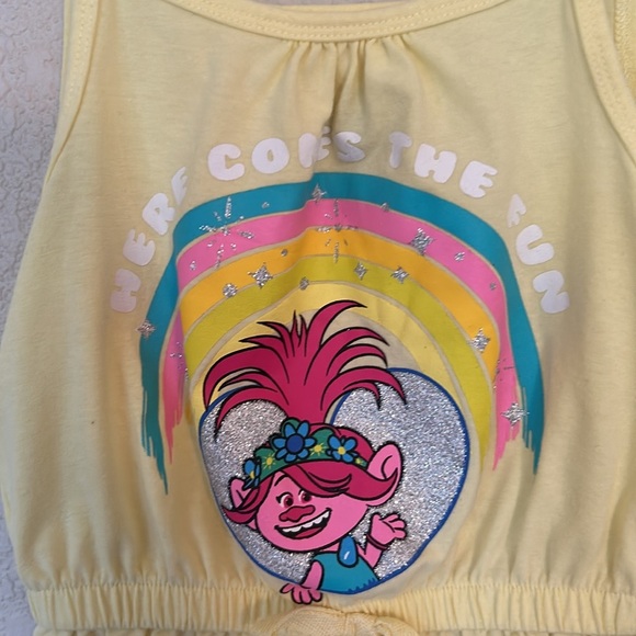 Girls Trolls romper size 6 - Picture 2 of 4